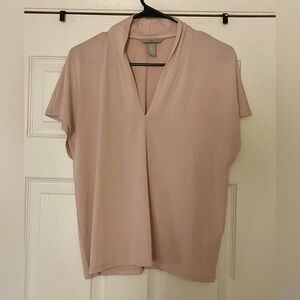 H&M short sleeve bloure light blush pink women’s size M